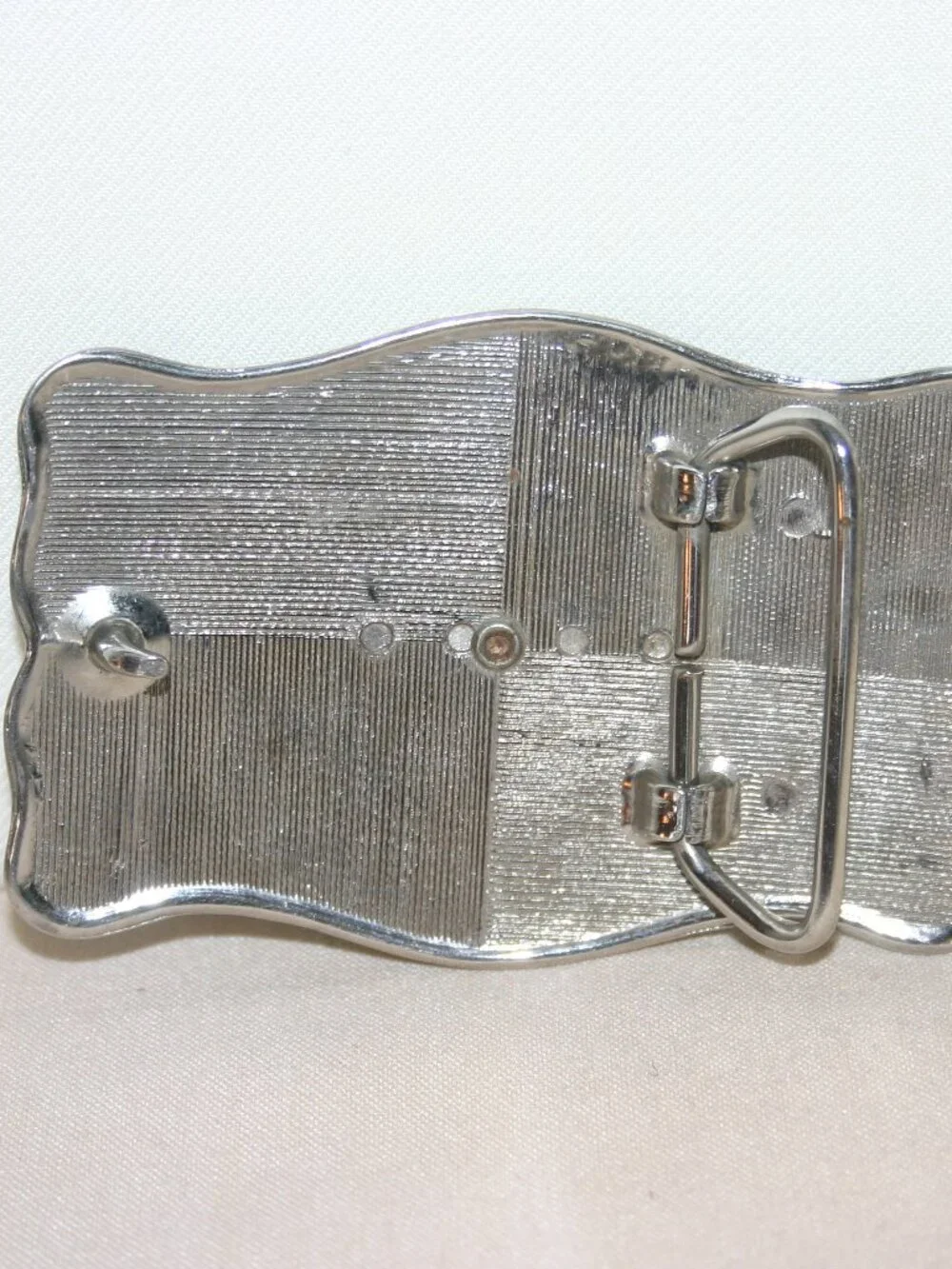 Silver Tone Men's Metal Belt Buckle with Turquoise Center B-330